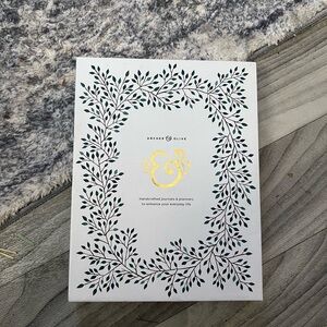 Archer @ Olive A5 New Kraft Blank Sketchbook Purple